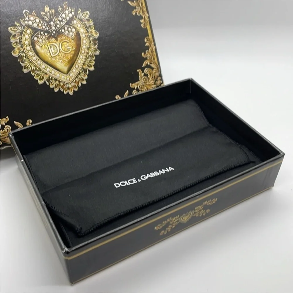 SALE🚨🚨💎Dolce & Gabbana IPhone X Phone Case With Box
